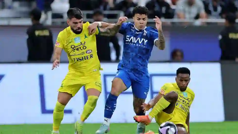 الهلال يخطف صفقة نارية كان يتسابق عليها الأهلي والاتحاد 